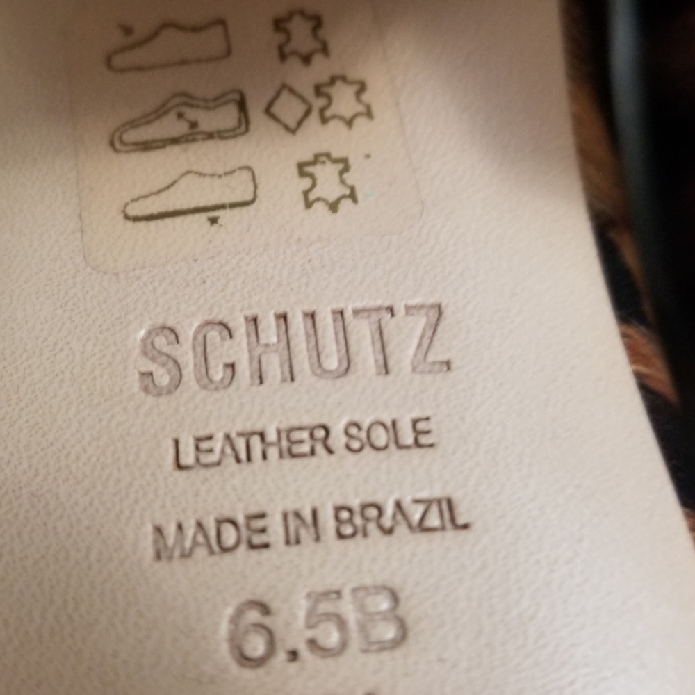 🆕️⬇️🎉HOST PICK🎉 Schutz Kika Square Toe Leopard Print Patent Leather Booties - Picture 9 of 13